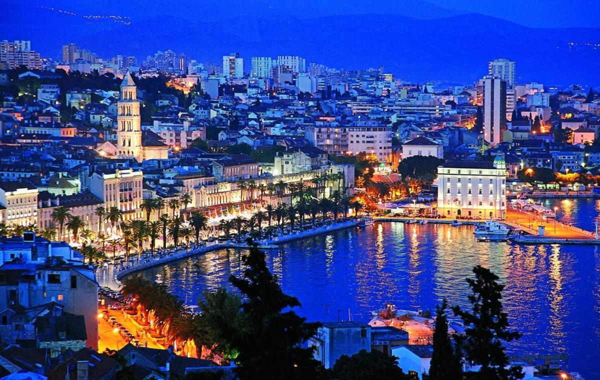 Apartment Reful Split Bagian luar foto